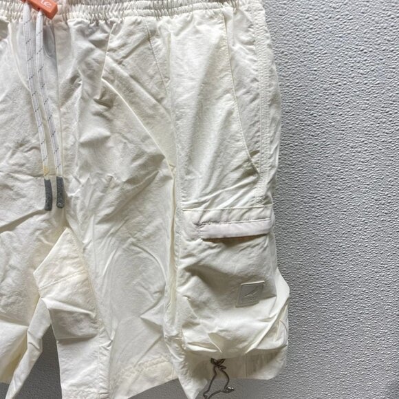 Staple Men's Nylon Taslan Cargo Shorts Cream Size M – Mulberry Collection - Picture 5 of 7